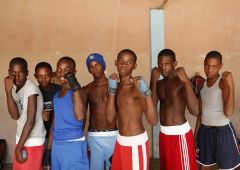 young kids boxing school